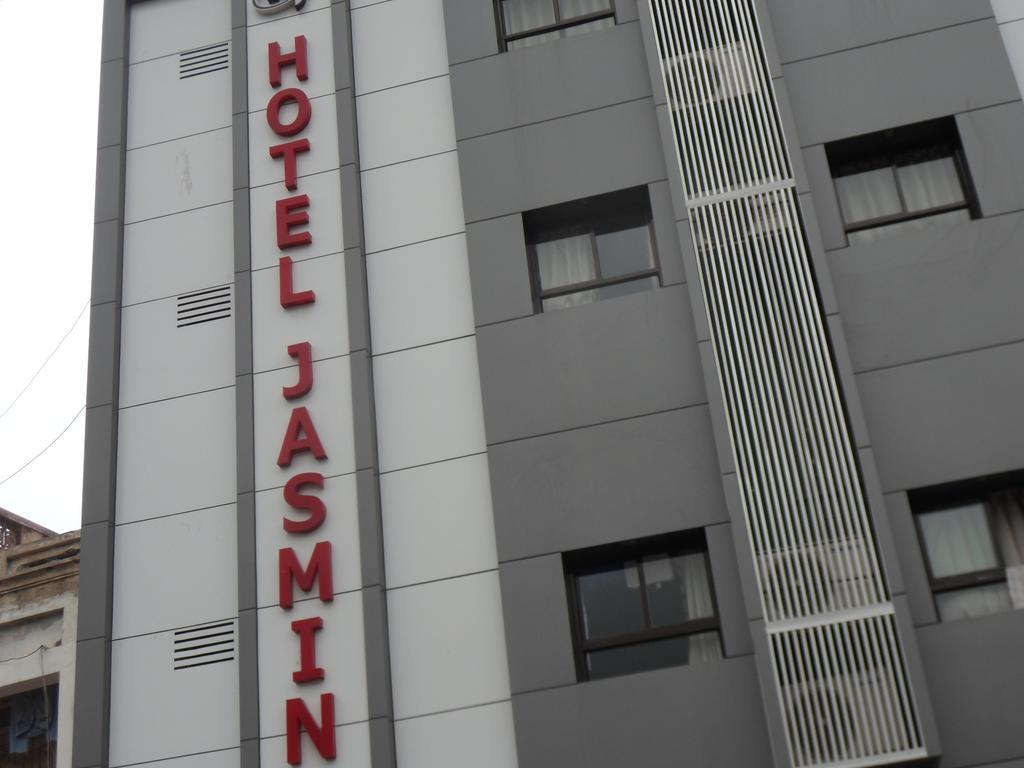 Hotel Jasmine أحمد أباد المظهر الخارجي الصورة