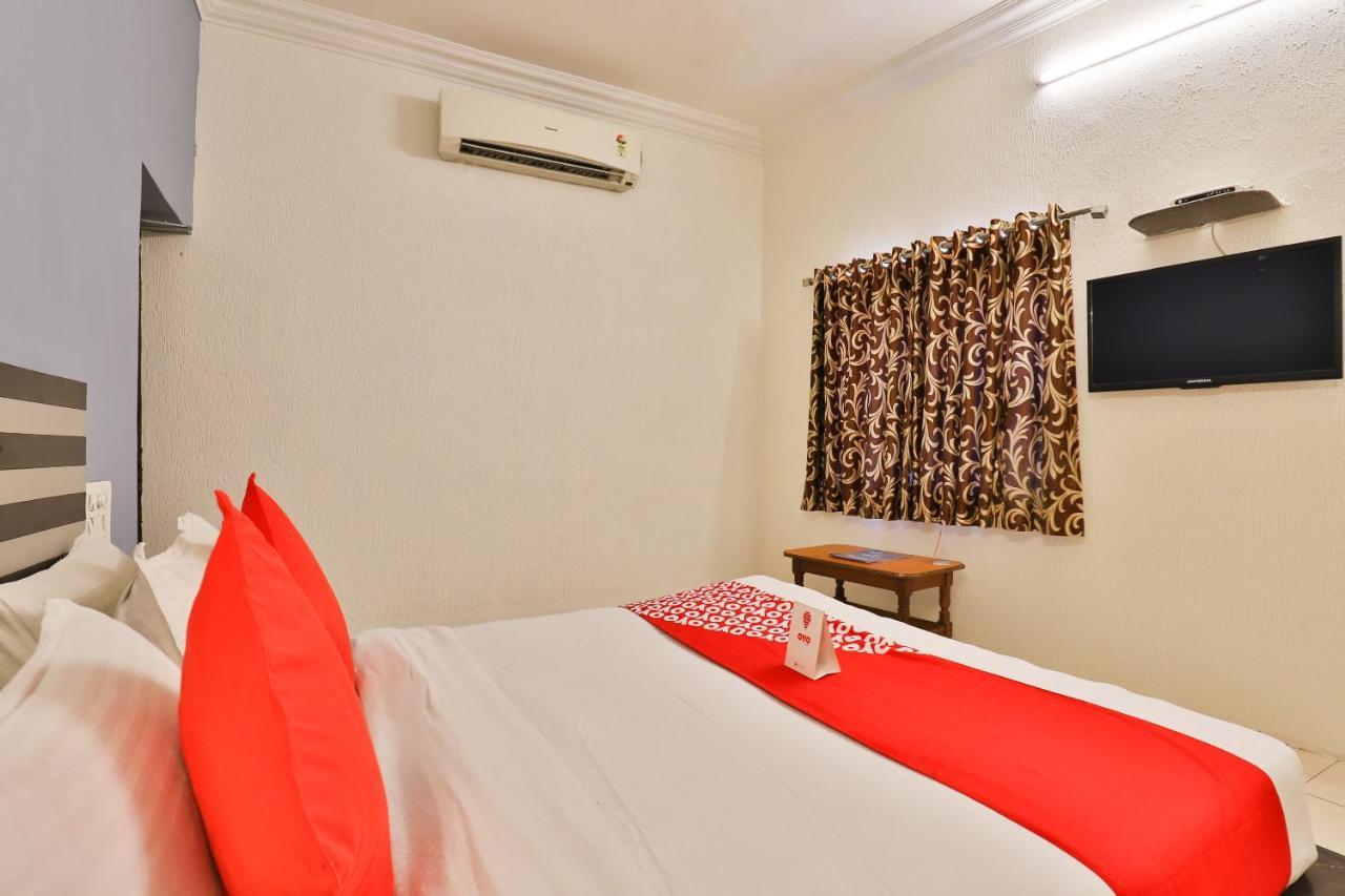 Hotel Jasmine أحمد أباد المظهر الخارجي الصورة