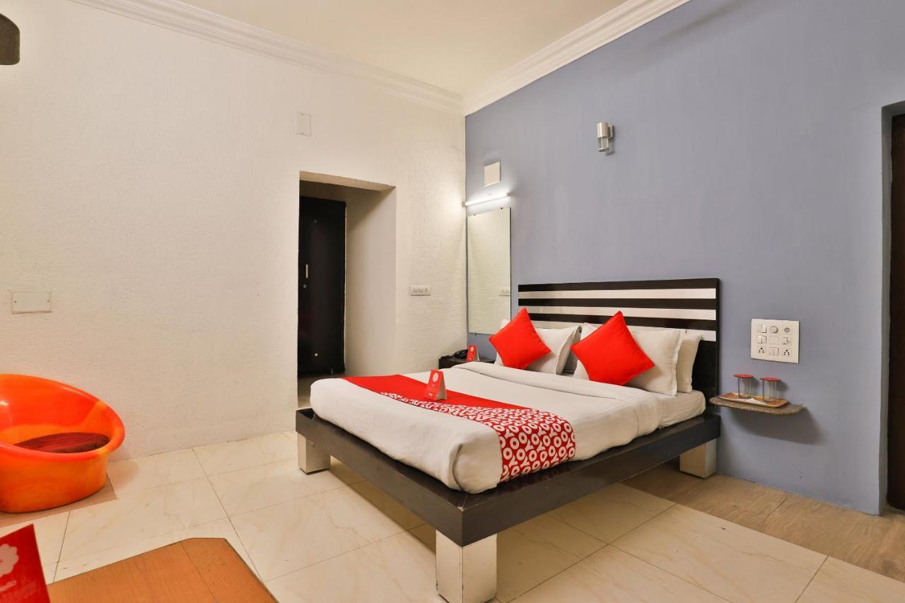 Hotel Jasmine أحمد أباد المظهر الخارجي الصورة