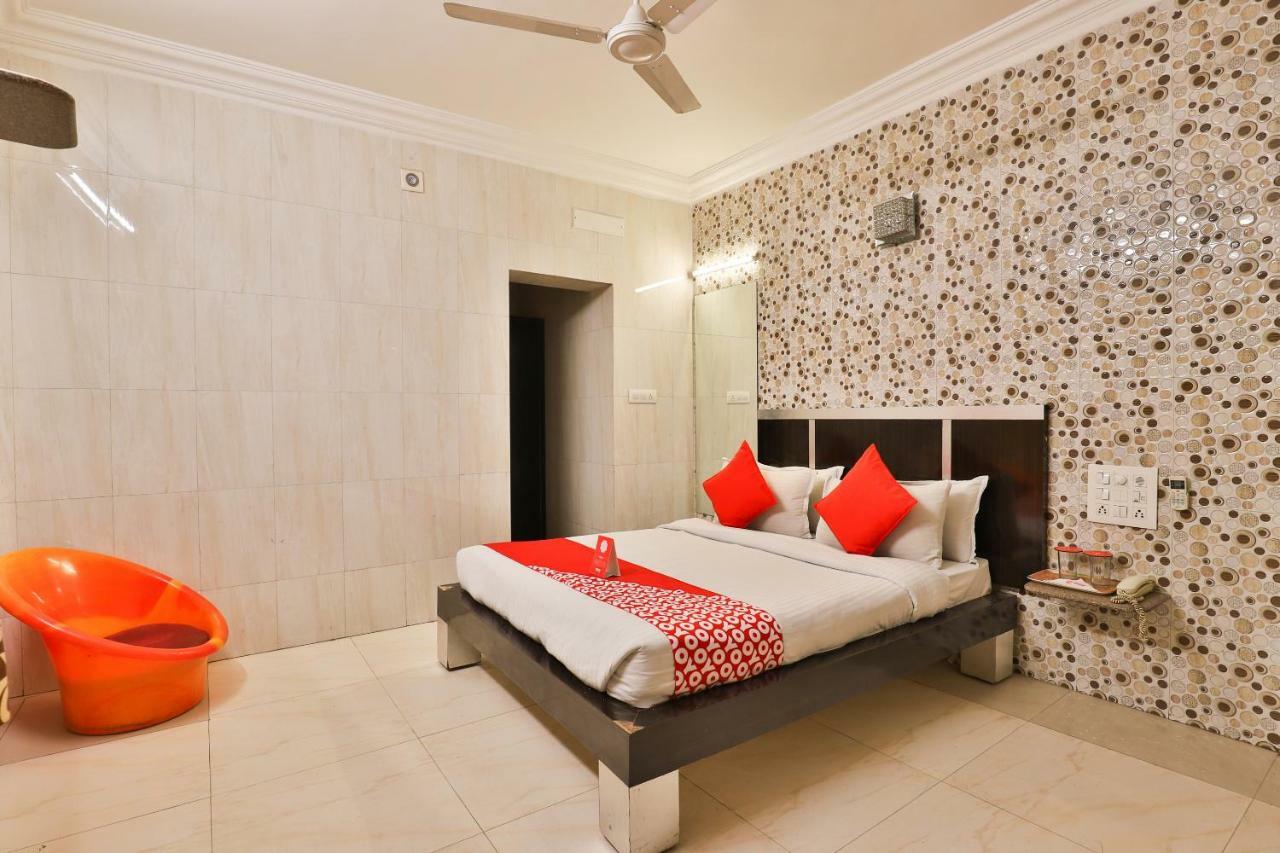 Hotel Jasmine أحمد أباد المظهر الخارجي الصورة