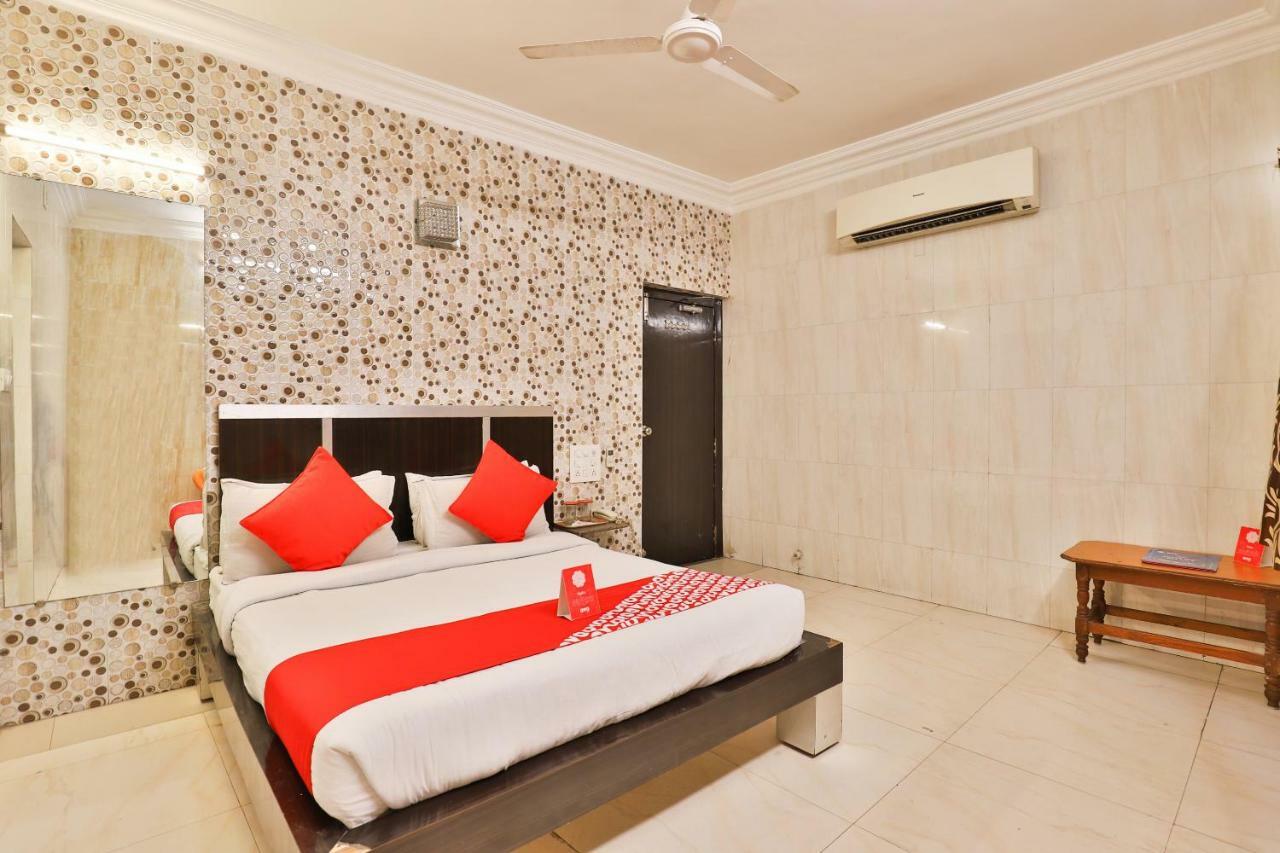 Hotel Jasmine أحمد أباد المظهر الخارجي الصورة